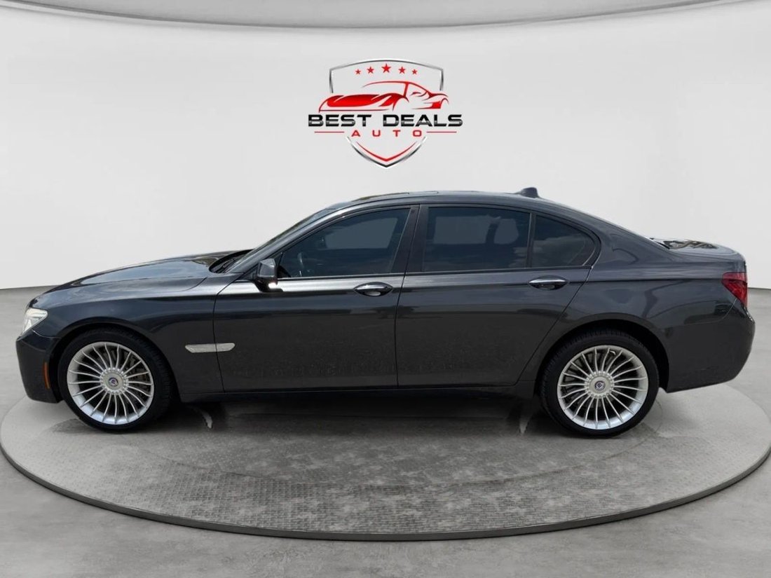 Sedan in Gainesville, FL, United States 2 - 18563539