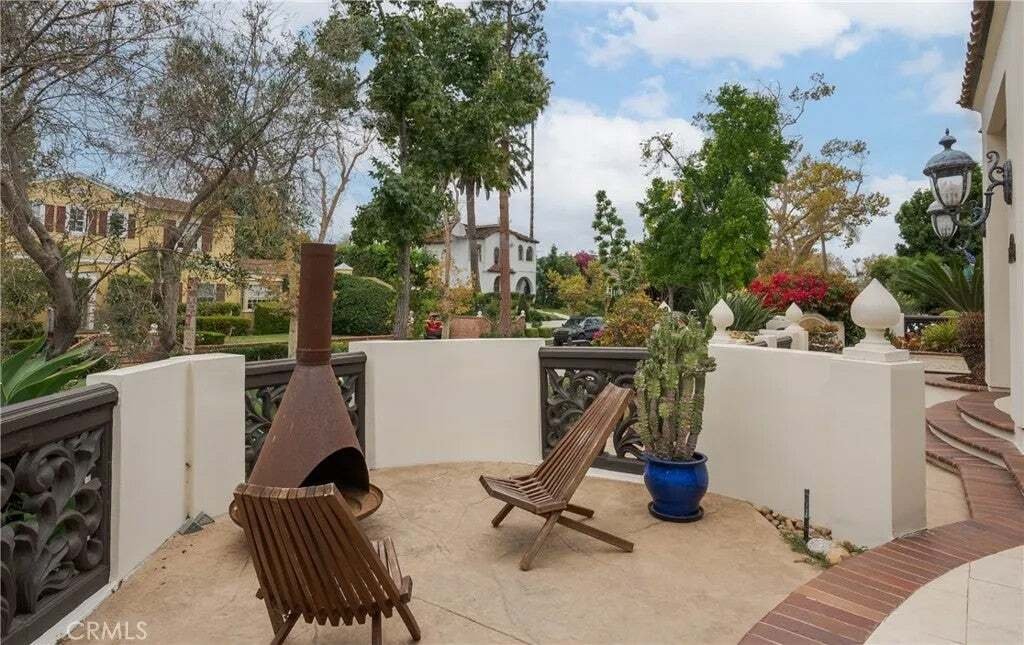 House in Signal Hill, California, United States 5 - 18559063