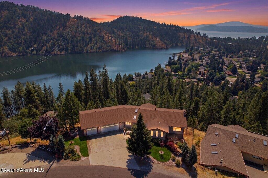 House in Coeur d'Alene, Idaho, United States 1 - 18558043