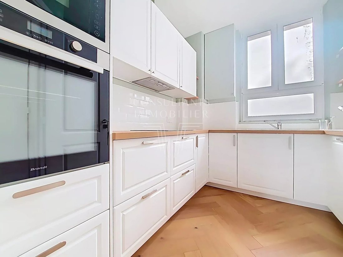 Apartment in Chaillot, Paris 16e Arrondissement, Paris 4 - 18328431
