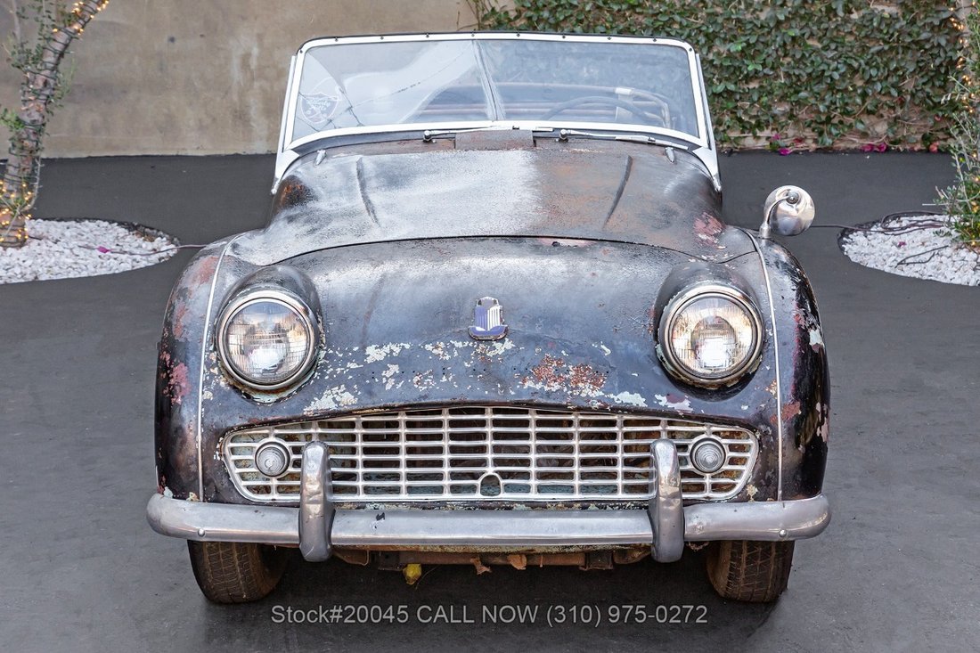 Triumph TR3A in Los Angeles, CA 2 - 18559617