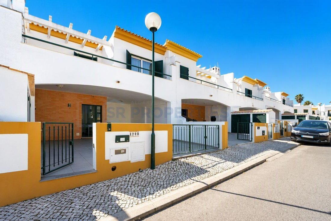 House in Praia dos Pescadores, Olhos de Agua, Portugal 1 - 18437819
