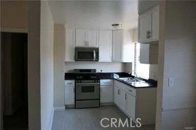 Los Angeles, California, United States 4 - 18559350