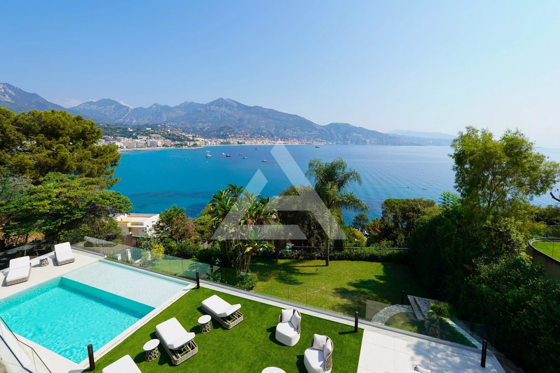 Villa in Cap Martin, Roquebrune-Cap-Martin, France 3 - 18560086