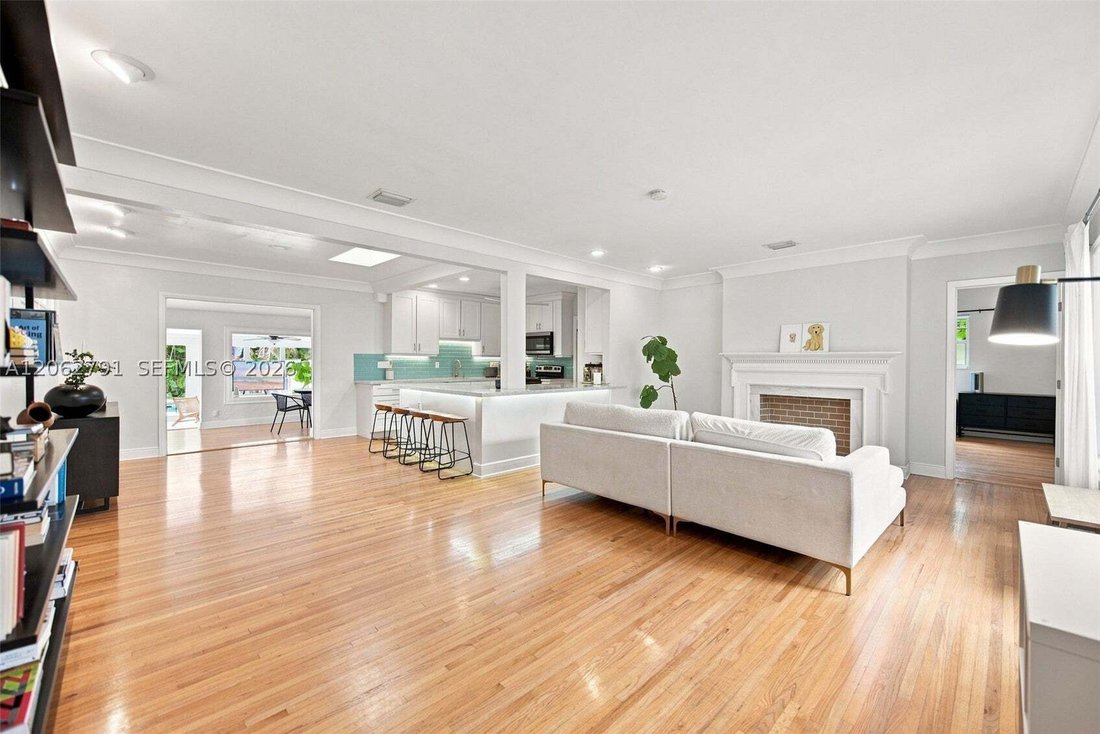 House in Miami, Florida, United States 5 - 18562014
