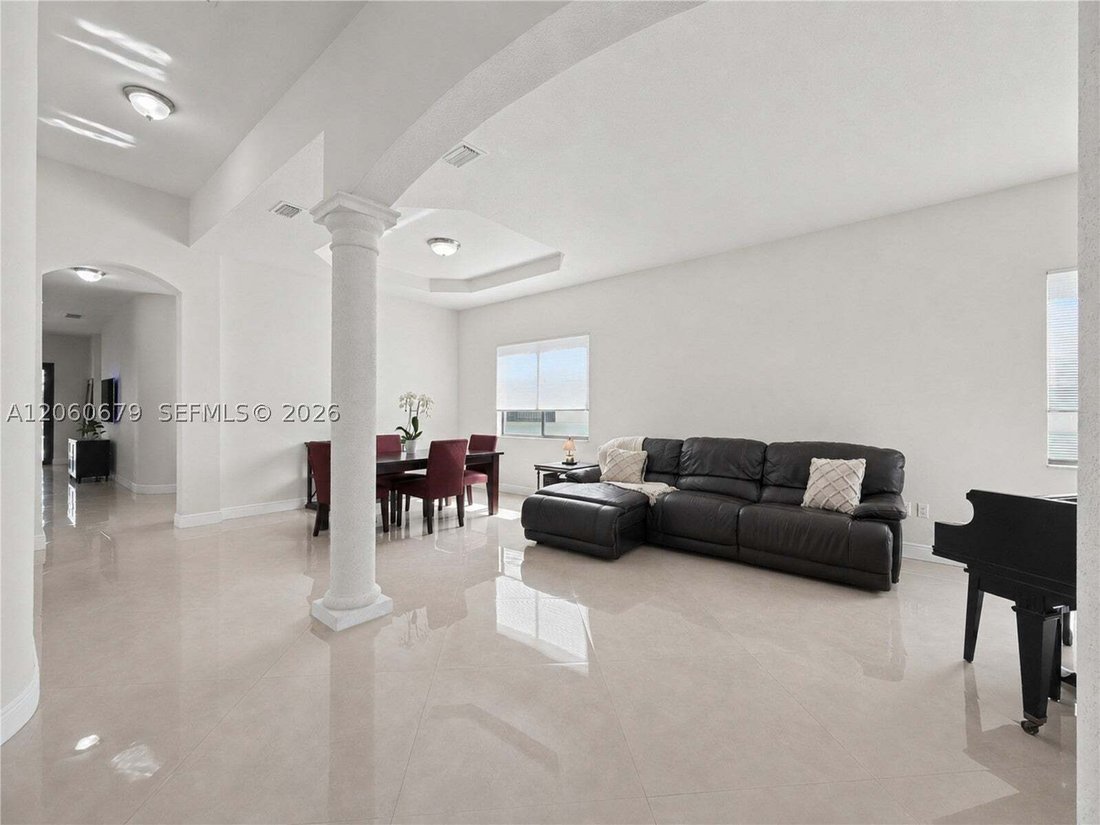 House in Miami, Florida, United States 3 - 18561953