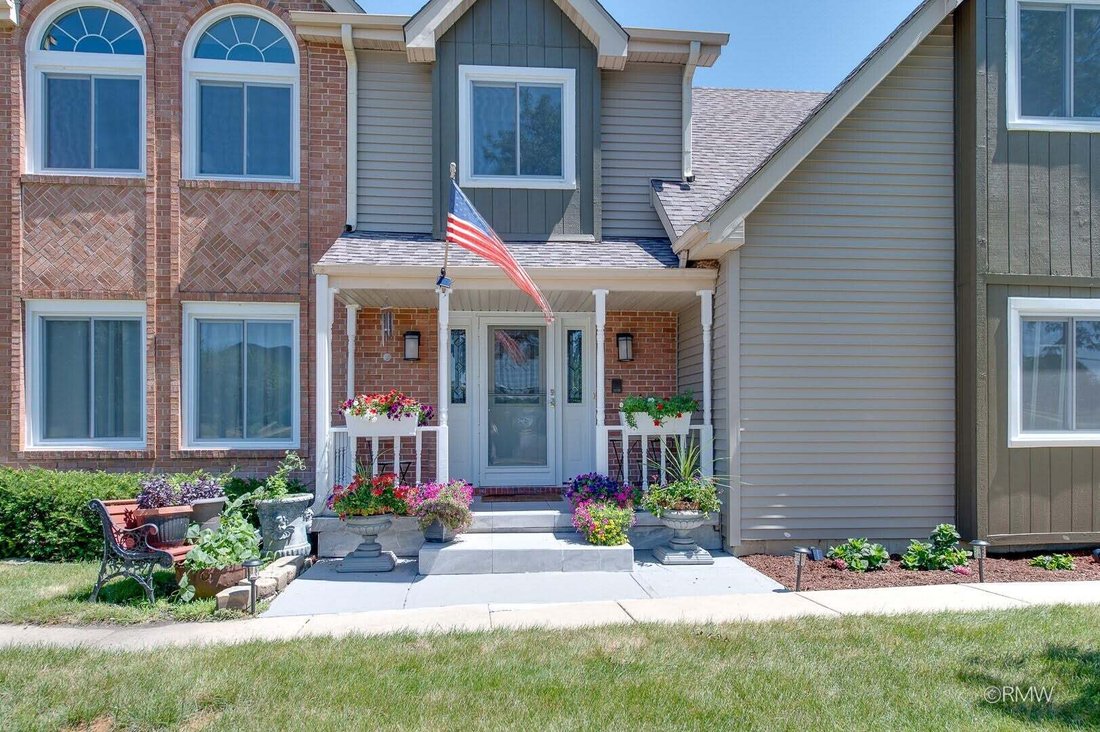 House in Bartlett, Illinois, United States 2 - 18562578