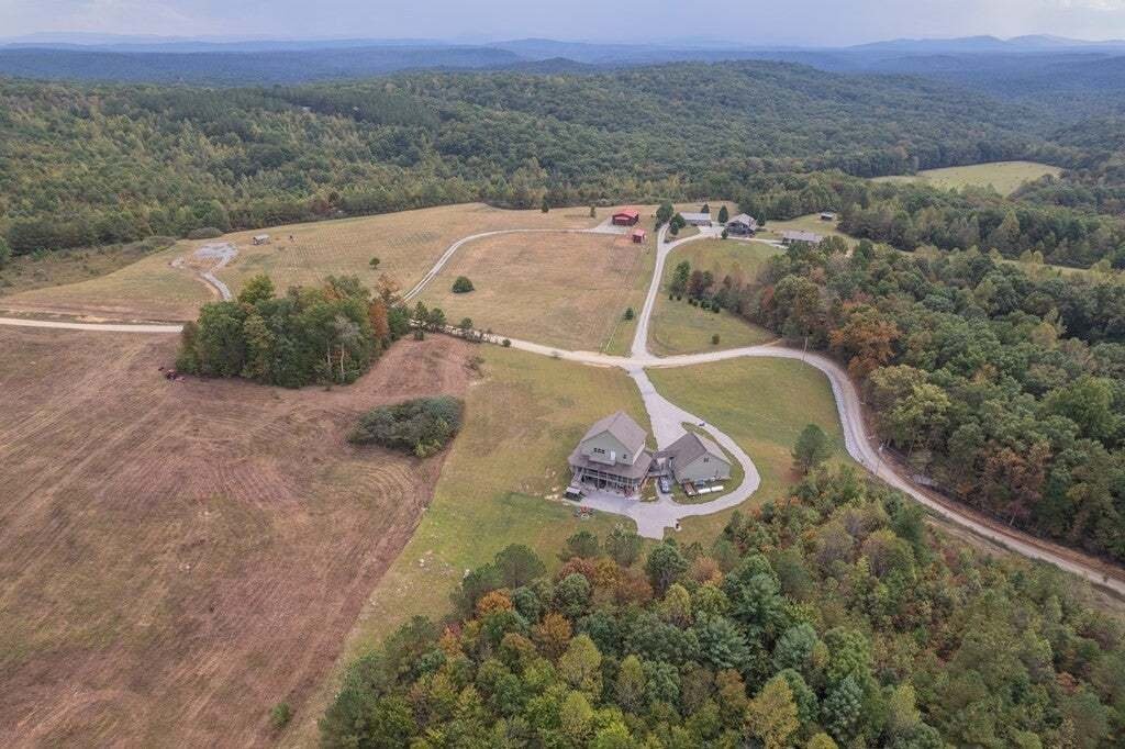 House in Robbins, Tennessee, United States 4 - 18558518