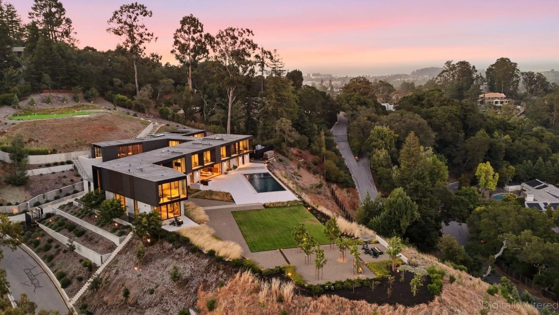 House in Burlingame, California, United States 2 - 17982941