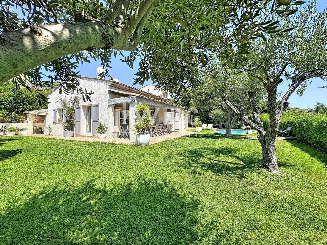 Villa in Centre, Vallauris, France 5 - 18564388