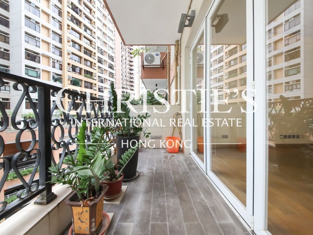 Apartment in Hong Kong, Hong Kong 2 - 18566614