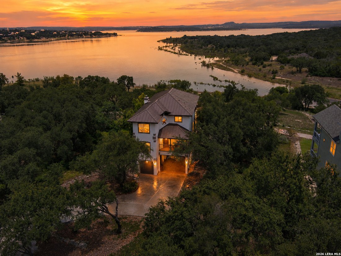 House in Canyon Lake, Texas, United States 1 - 17496596
