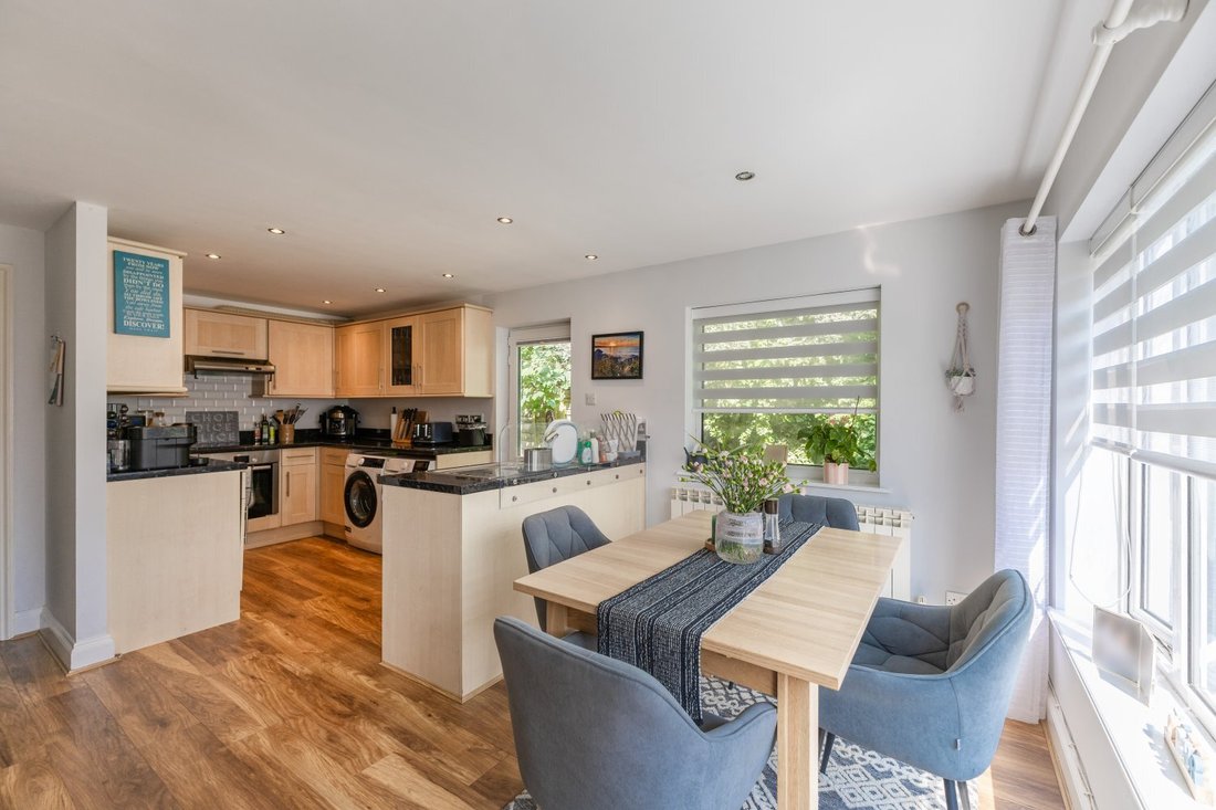 Apartment in Northern Ireland 3 - 18558152
