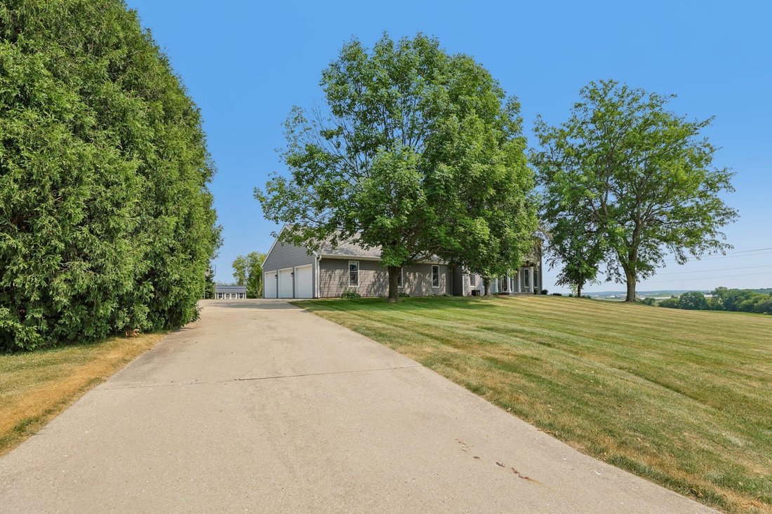 House in Madison, Wisconsin, United States 2 - 18558070