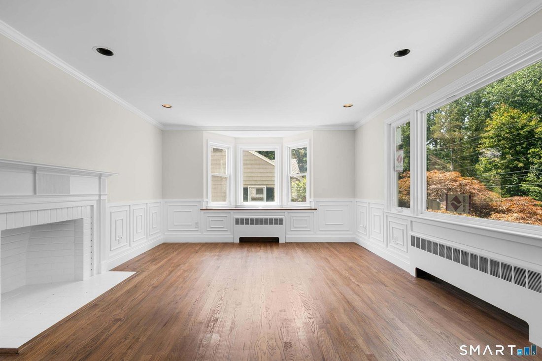 House in Shelton, Connecticut, United States 5 - 18560996
