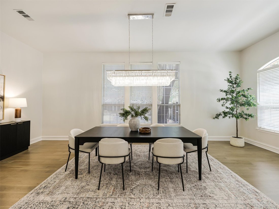 House in Frisco, Texas, United States 5 - 18558852