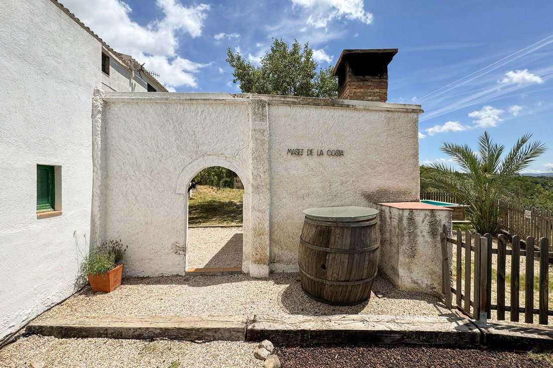 Villa in Piera, Catalonia, Spain 3 - 18197048