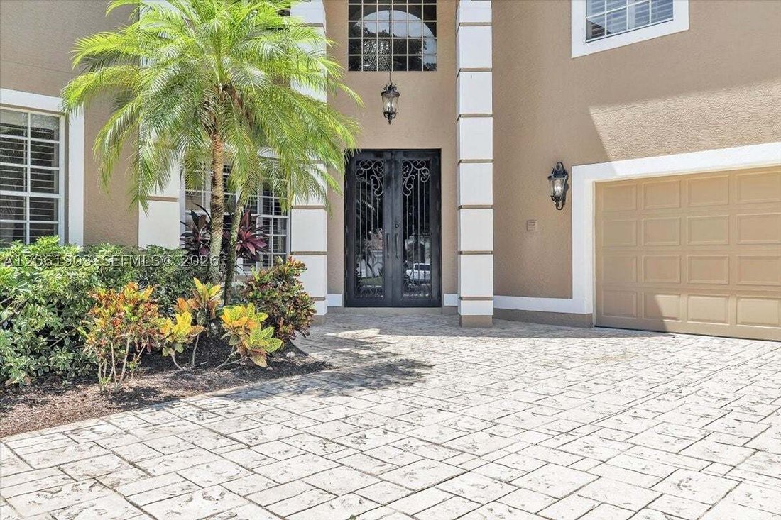 House in Fort Myers, Florida, United States 4 - 18562031