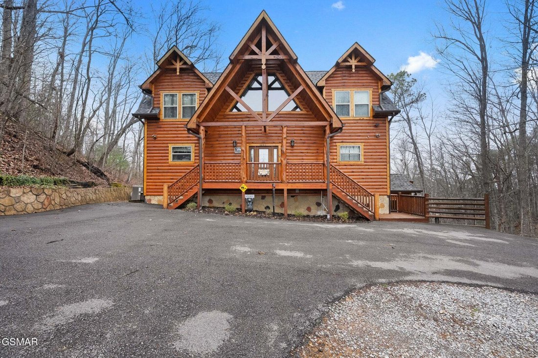 House in Gatlinburg, Tennessee, United States 1 - 18558473