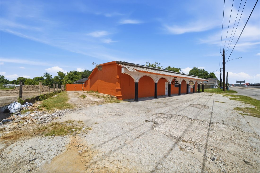Houston, Texas, United States 2 - 18411594
