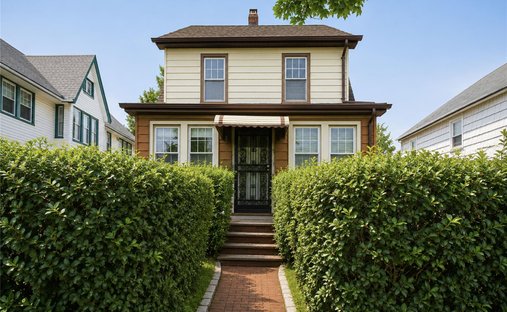 House in New York, New York, United States 1