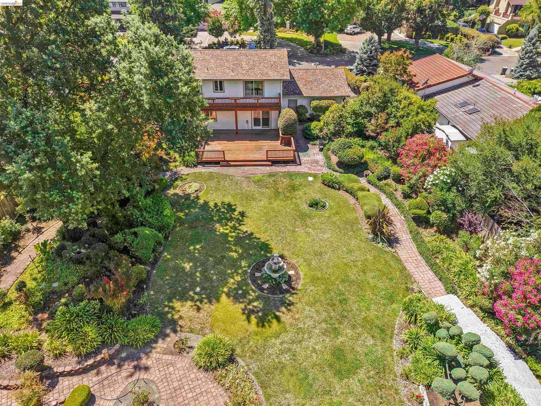 House in Suisun City, California, United States 4 - 18558576