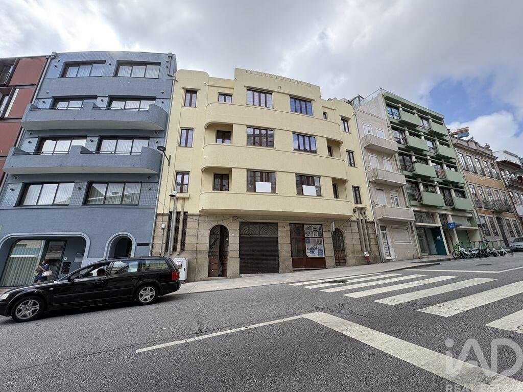 Cedofeita, Santo Ildefonso, Se, Miragaia, Sao Nicolau e Vitoria, Porto District, Portugal 3 - 18566442