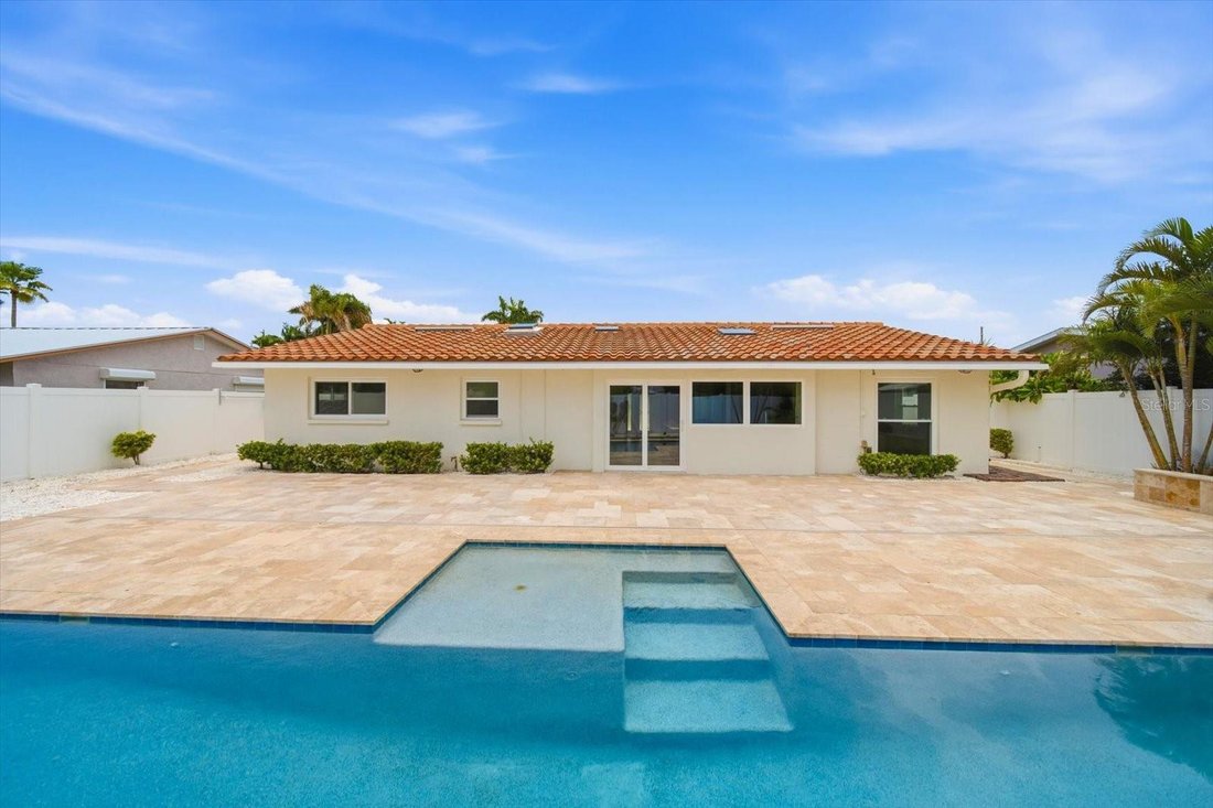 House in St. Pete Beach, Florida, United States 2 - 18558604