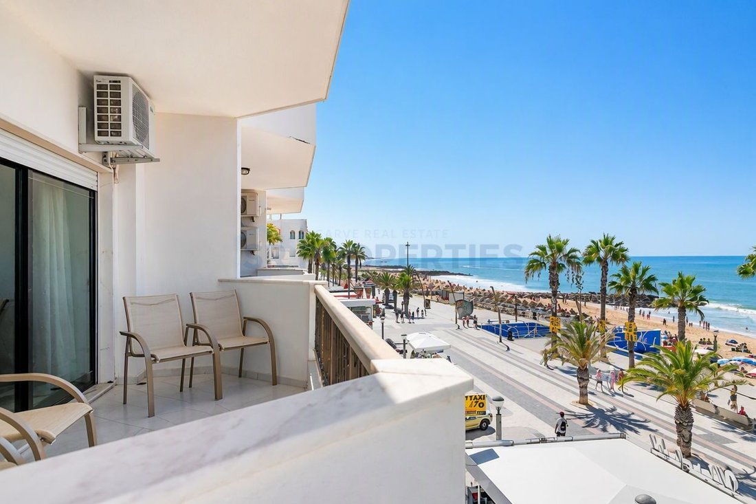 Apartment in Quarteira, Algarve, Portugal 1 - 18438292
