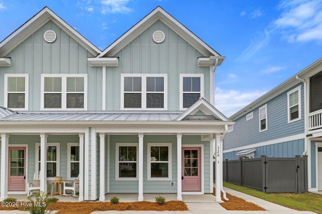 Townhouse in Carolina Beach, North Carolina, United States 1 - 18562116