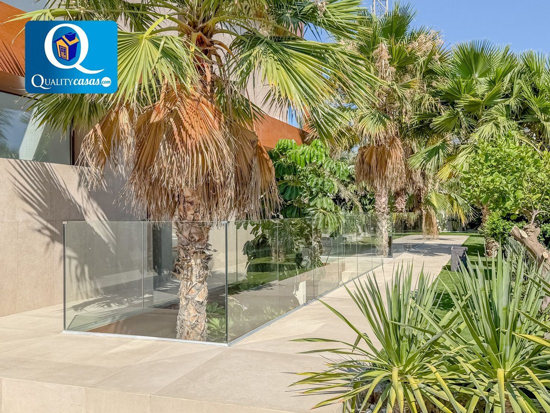 Villa in el Campello, Valencian Community, Spain 3 - 18563182