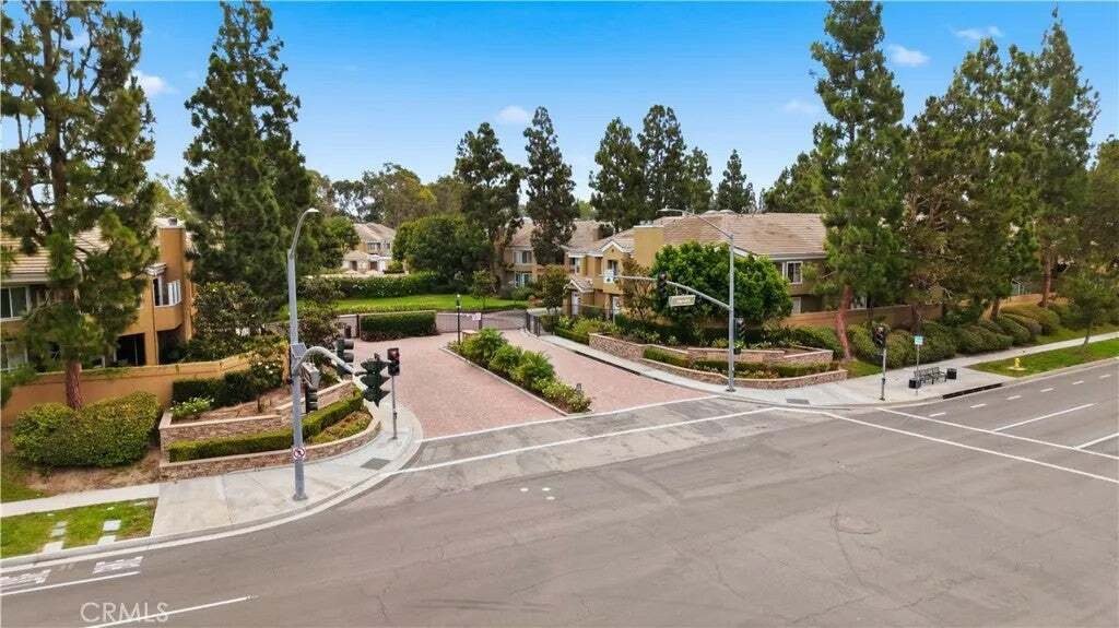 Condo in Irvine, California, United States 1 - 18559150