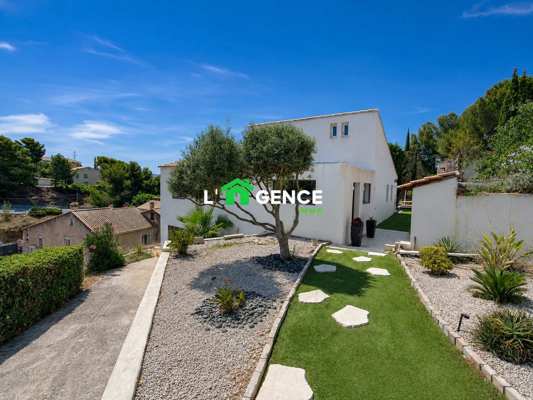 House in Plaines Saint Pierre-Saint Julien, Martigues, France 1 - 18564347