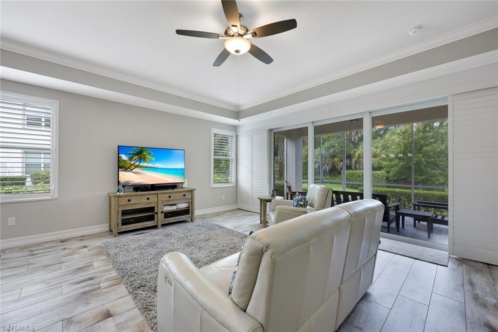 Condo in Naples, Florida, United States 3 - 18566344