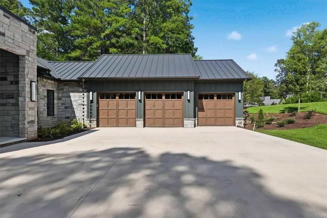 House in Six Mile, South Carolina, United States 3 - 17351112