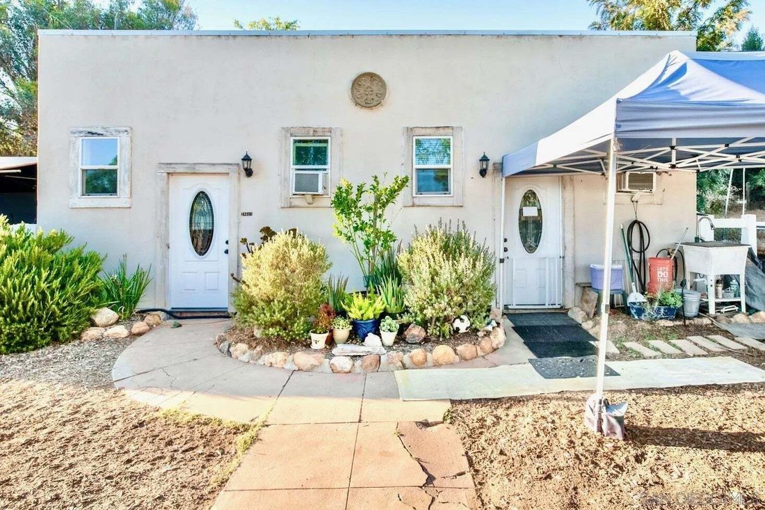 Alpine, California, United States 3 - 18562257