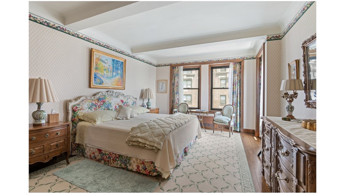 Co Op in New York, New York, United States 4 - 18563077