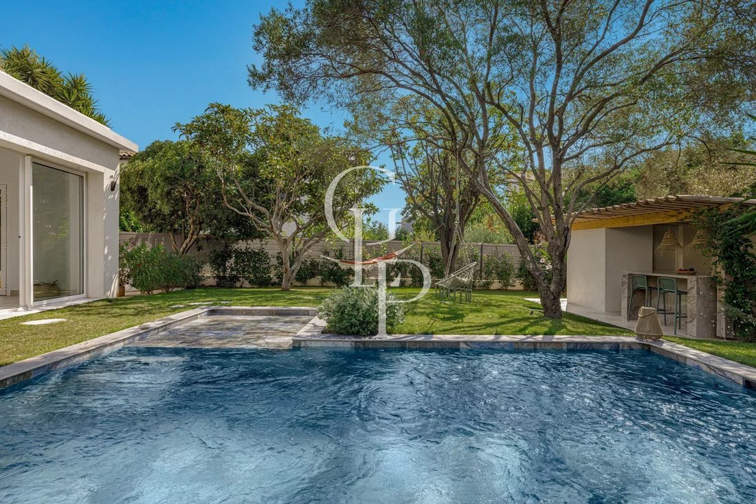 Villa in Le Cros de Cagnes, Cagnes-sur-Mer, France 4 - 18559813
