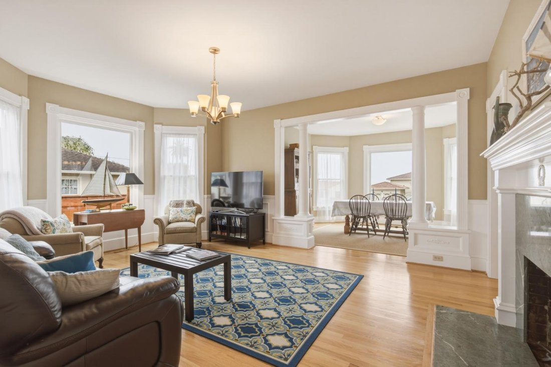 House in Pacific Grove, California, United States 5 - 18564818