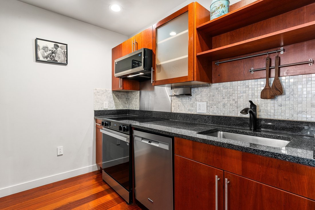 Apartment in Cambridge, Massachusetts, United States 4 - 18558777