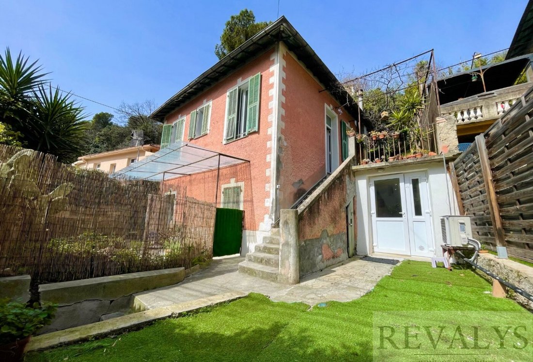 House in Nice, Provence-Alpes-Côte d'Azur, France 1 - 18558812