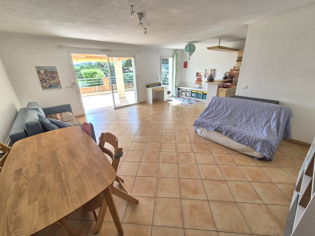 Apartment in Hyeres, Provence-Alpes-Côte d'Azur, France 3 - 18565613