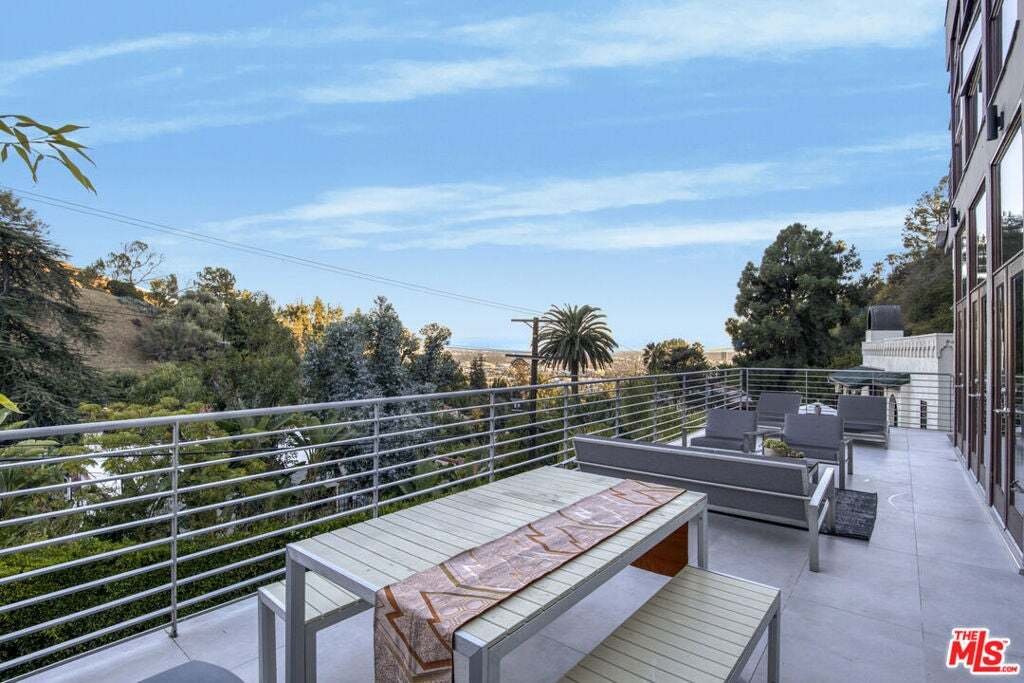 House in Los Angeles, California, United States 5 - 18565261