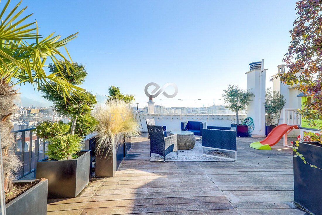 Apartment in La Plaine des Sablons, Neuilly-sur-Seine, France 1 - 18558742