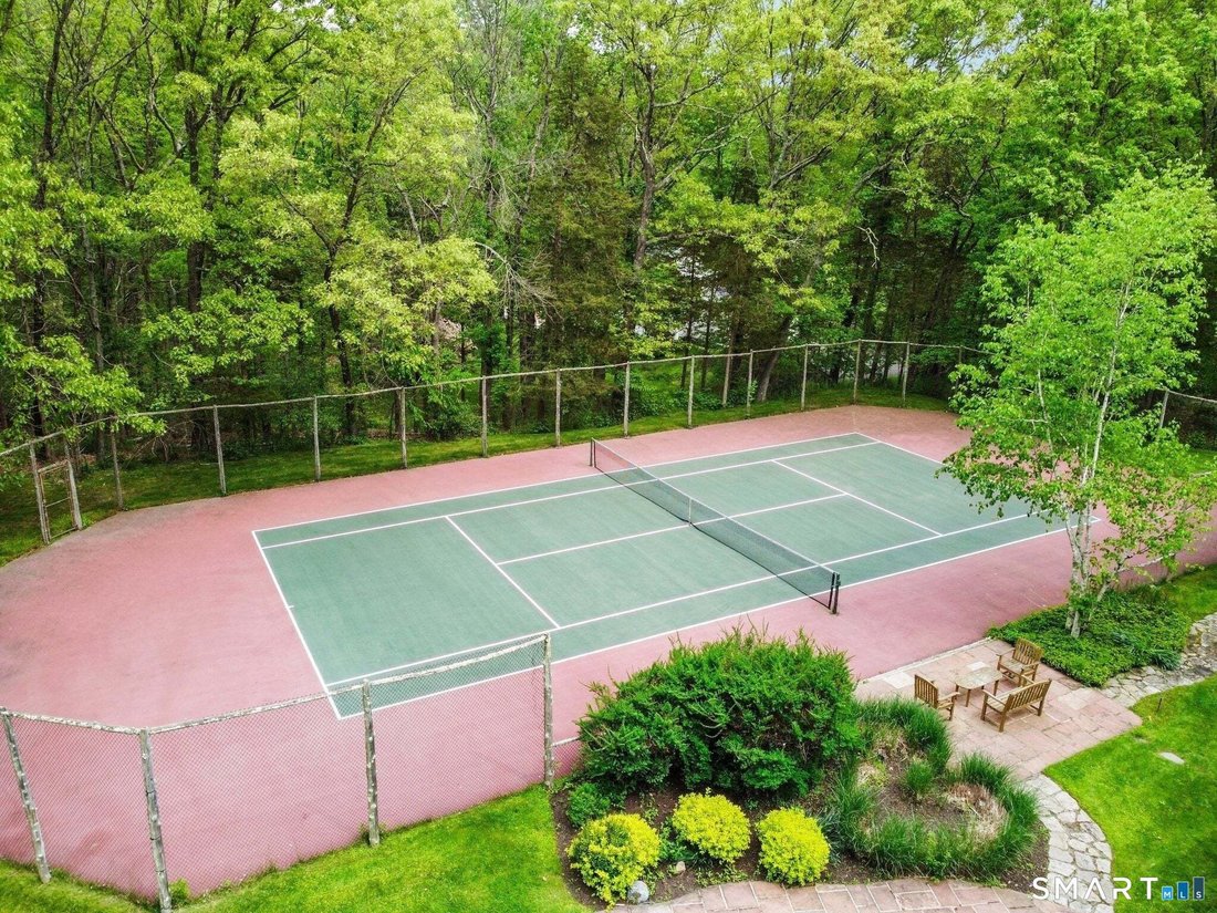 House in Weston, Connecticut, United States 4 - 18545521