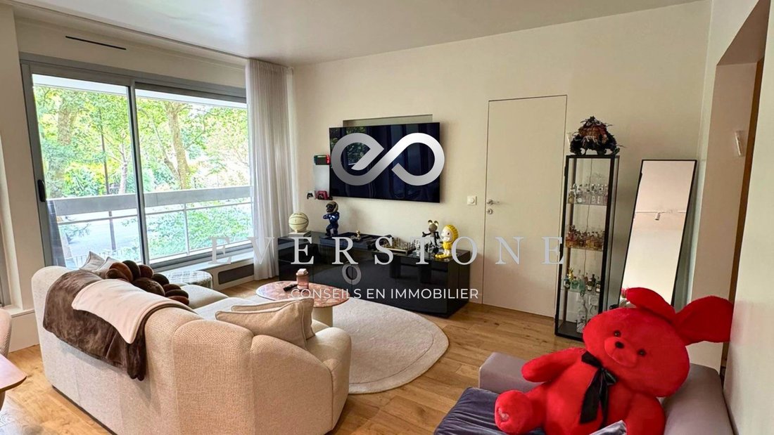 Apartment in La Plaine des Sablons, Neuilly-sur-Seine, France 3 - 18558748