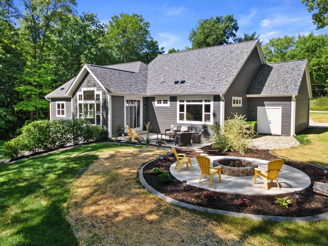 House in Colgate, Wisconsin, United States 4 - 18558874