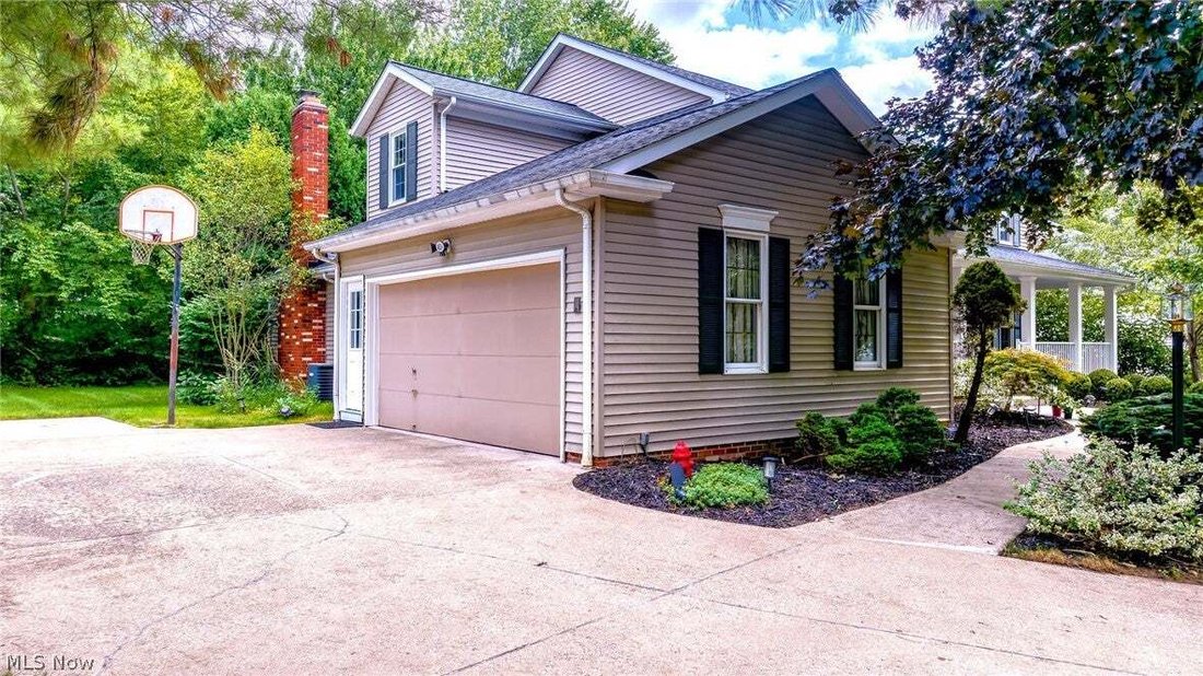 House in Aurora, Ohio, United States 4 - 18562086