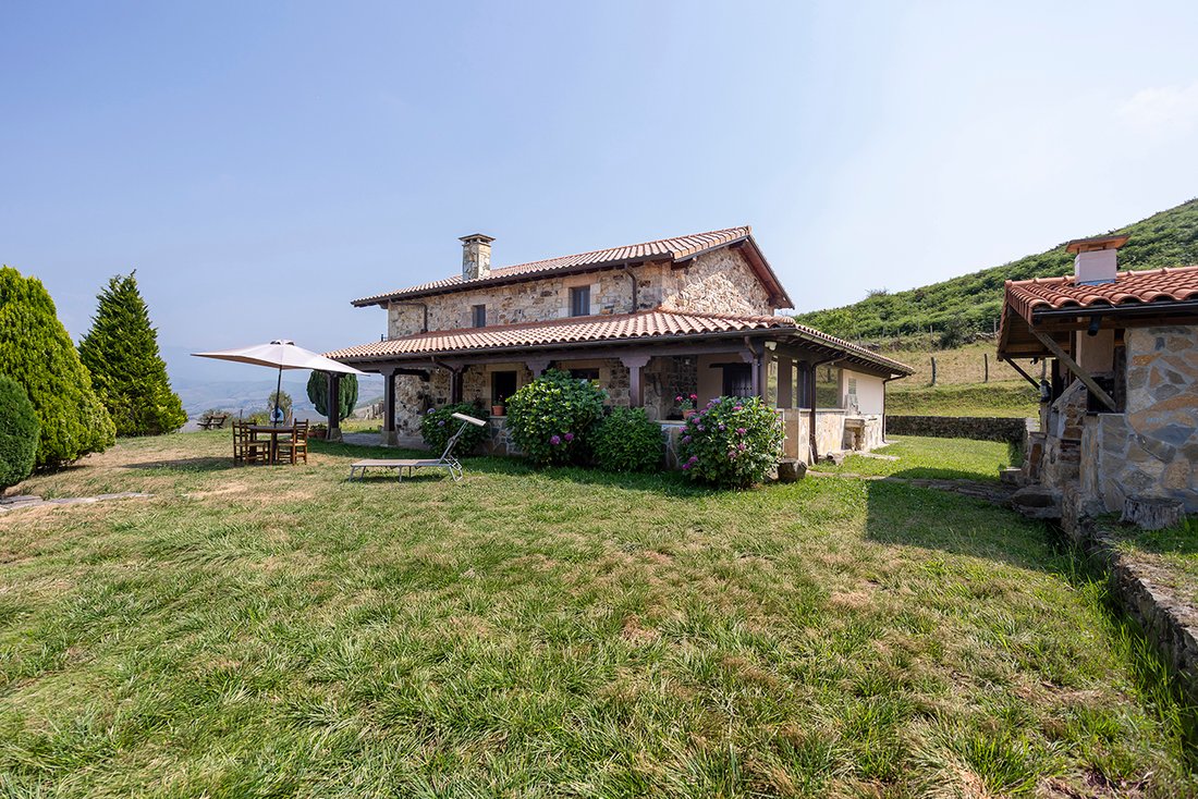 Country House in Villacarriedo, Cantabria, Spain 2 - 18563831