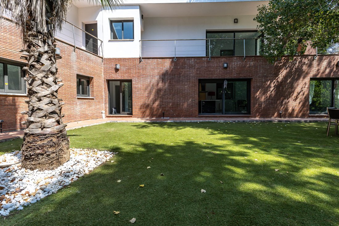 House in Sant Cugat del Valles, Catalonia, Spain 3 - 18563293